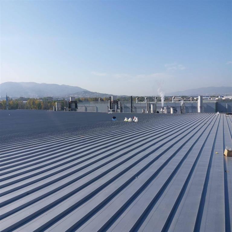 Çelik Konstrüksiyon Fabrika Çatı Sistemleri.